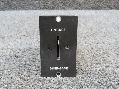 544-5852-002B (Alt: 121A-2) Collins Autopilot Emergency Disconnect (Core)
