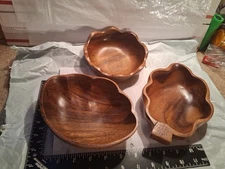 2 Hand Carved Scallop Shaped Wood Bowls made in Philippines Stickers Plus