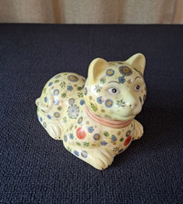 Vintage Chinese ceramic cat sculpture