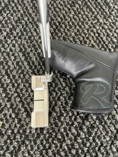 TaylorMade TP Reserve TR-B31 Blade Putter Silver Black 1 Club 34" W/HC MINT