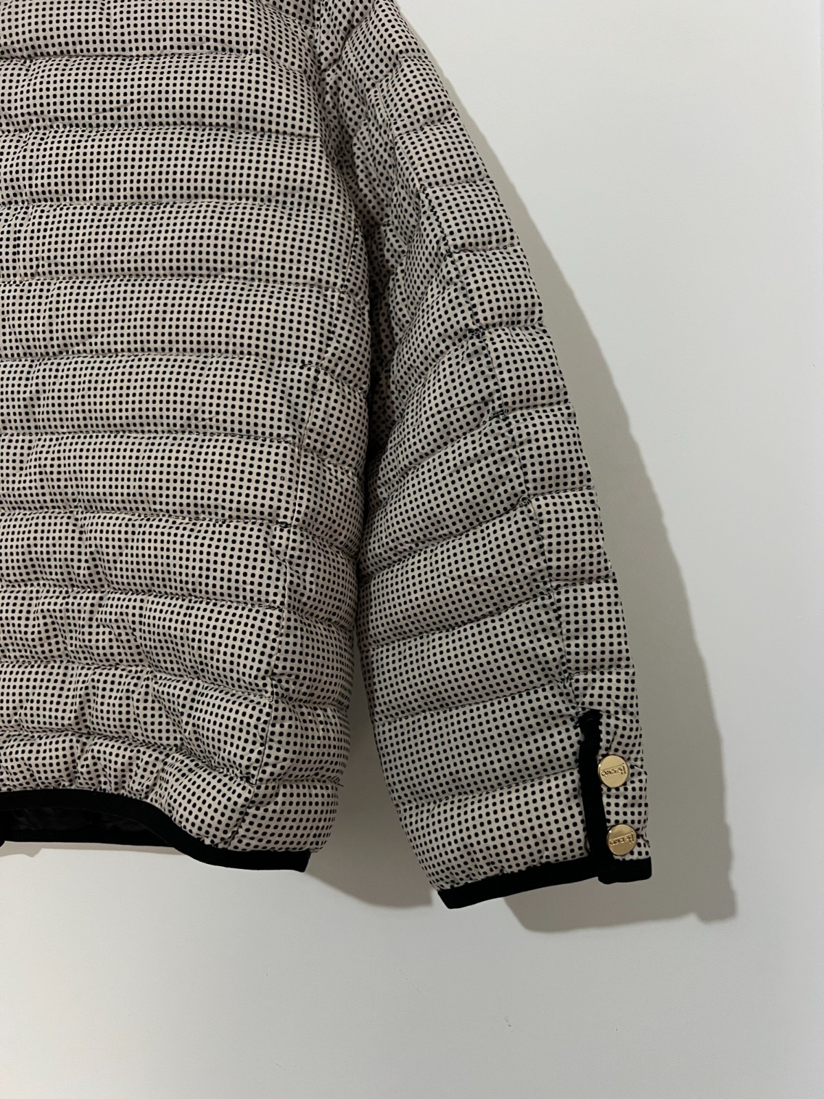 Herno Reversible Lightweight Down Puffer Jacket B… - image 10