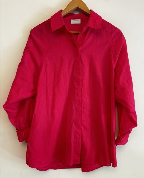 Sussan Ladies Shirt Size 8 Bright Pink Button Up 100% Cotton Oversized Button Up