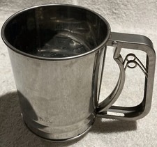 Vintage Ecko Flour Sifter, Silver / Metal / Baking / Cooking Kitchen Farmhouse
