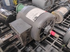 DAYTON 2N863BD 1/4HP 460V 1725RPM INDUSTRIAL MOTOR