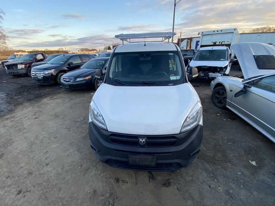 Used Rear Left Door Assembly Rear Side fits: 2018 Ram Promaster city sliding w/o Foto 4 de 4