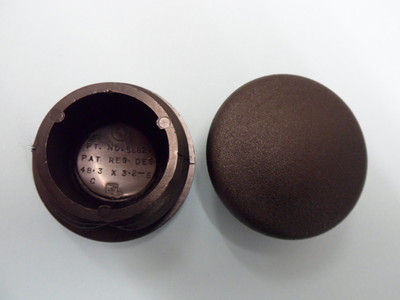 10 Nr., GERÜSTROHRENDKAPPEN, 48,3 OD (3,2 - 5,0), SPUND/KUNSTSTOFFEINSATZ, SCHWARZ.