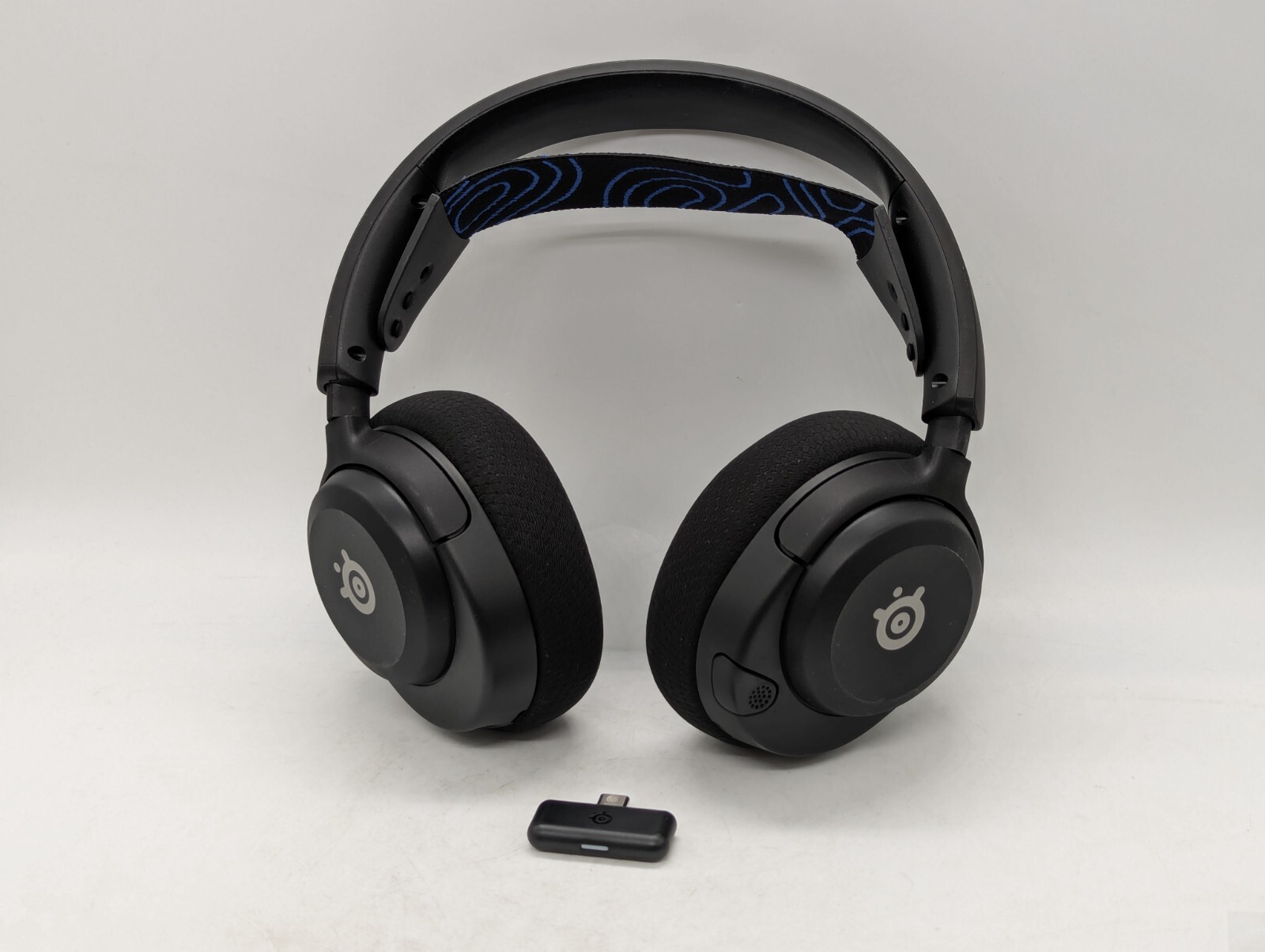 SteelSeries Arctis Nova 5P wireless gaming headset 2.4GHz USB-C for PS5 PS4 PC