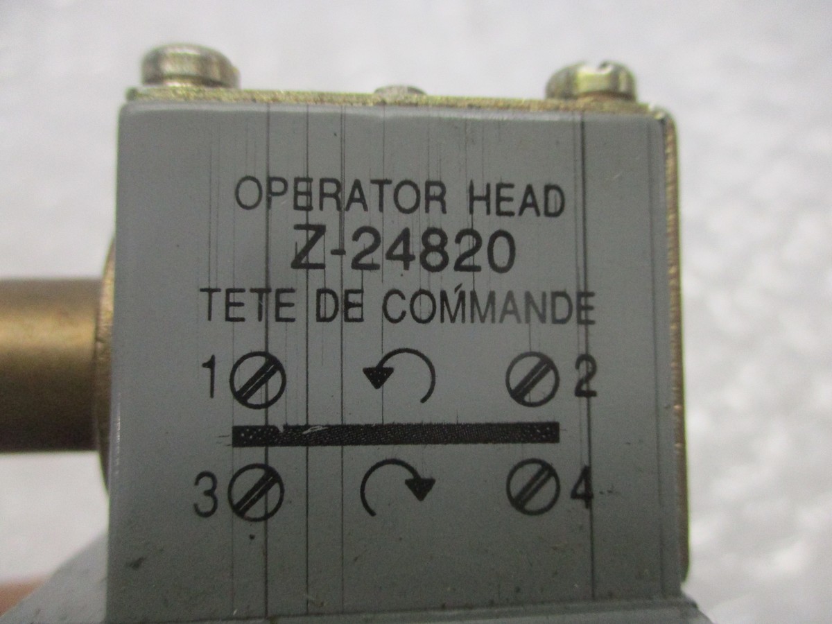 ALLEN BRADLEY Z-24820 SWITCH HEAD W/BODY (AS PICTURED) UNMP ALLEN BRADLEY Z-24820 SWITCH HEAD W/BODY (AS PICTURED) UNMP