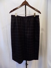 PENDLETON Black, Red, White Plaid 100 Wool Skirt Size 14 USA Mint 200