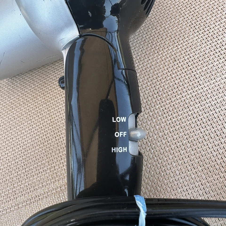 Secador de pelo compacto portátil de viaje Vidal Sassoon VS768 Foto 4 de 4