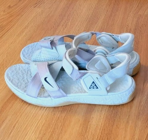 nike acg air deschutz sail spruce aura