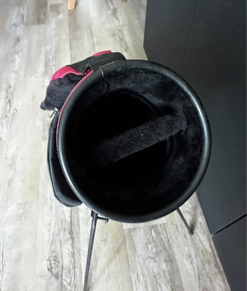 Bolsa de golf Michael Jordan Wilson Signature Junior de pie y transporte divisor bidireccional Foto 4 de 4