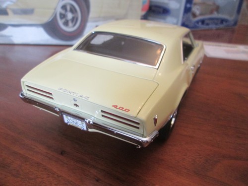 Exact Detail 1968 Pontiac Firebird 400 1/18 Diecast Limited Edition 1/1000 - Foto 15 di 20
