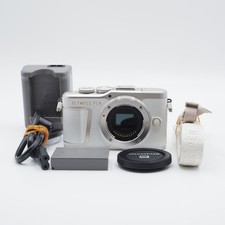 Shot count 11 663 OLYMPUS PEN E PL10 Body White Mirrorless Camera Brand new leve