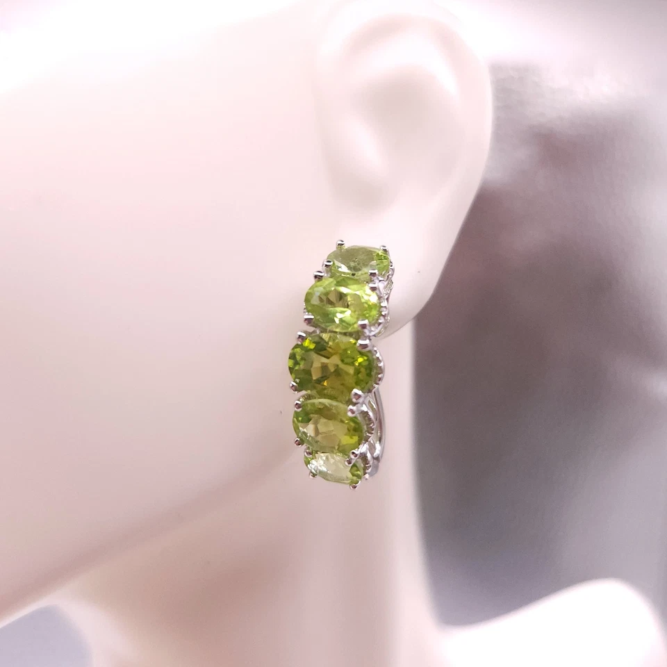 Vintage Sterling Silver Green Peridot Dangle Pierced Earrings - Image 2 of 4
