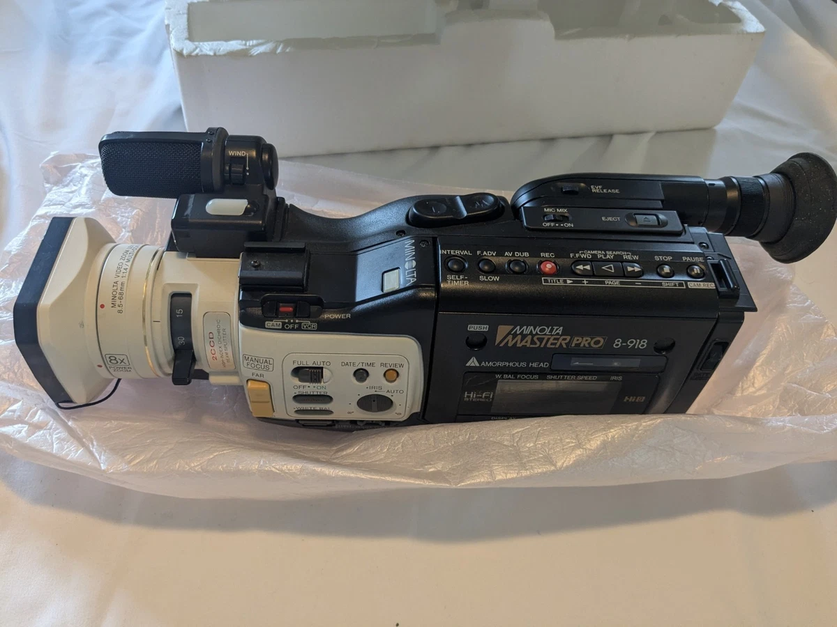 Minolta Master PRO 8-918 8mm Video Camera Vtg OPEN BOX NEAR MINT