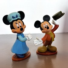Disney Store Mickey Minnie Mouse Christmas Carol Bob Cratchit Mom  Dad Figures