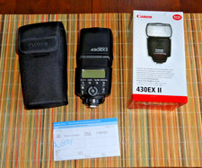 Crisp, Clean Canon Speedlite 430EX II Flash for Canon Digital SLR Cameras w/ Box