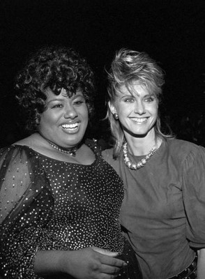 Jennifer Holliday Olivia Newton John at the Dreamgirls opening nig- Old Photo 3