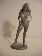 Vintage 1976 Superior Models Ray Lamb SG-106 "Deanne" Perth Pewter Figure 4"