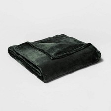 Full/Queen Microplush Bed Blanket Pine - Threshold : Solid Green, Midweight, Mod