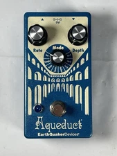 EarthQuaker Devices Aqueduct Vibrato Pedal