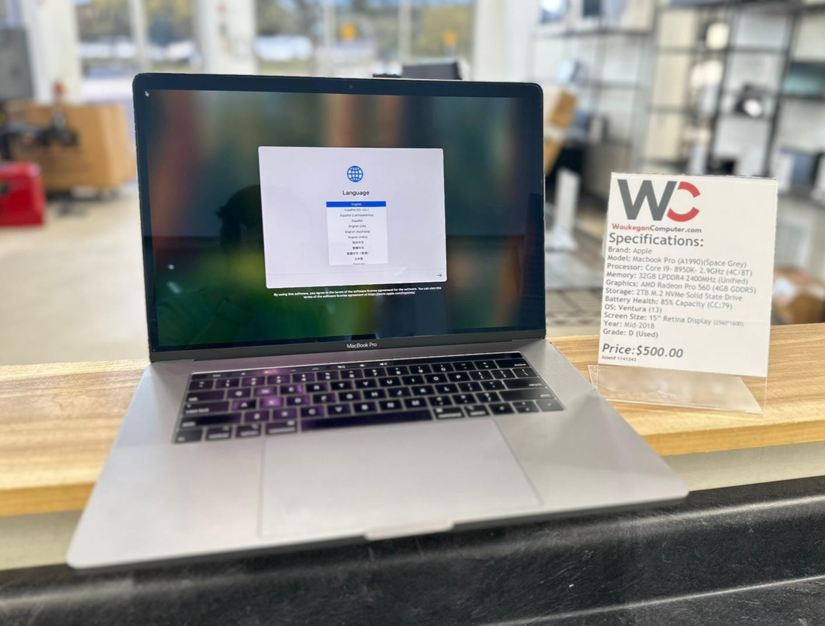 Apple Macbook Pro A1990, Core i9 8950K, 32GB, AMD Radeon Pro 560, 2TB SSD  2018