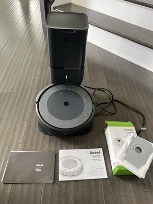 iRobot Roomba i3 AeroForce Cleaning System Model No. RVD-Y1 Robot Vacuum