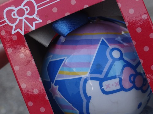 42 Teile Weihnachten Deko Kugeln Hello Kitty Sanrio Sonderposten Restposten NEU - Bild 12 von 12