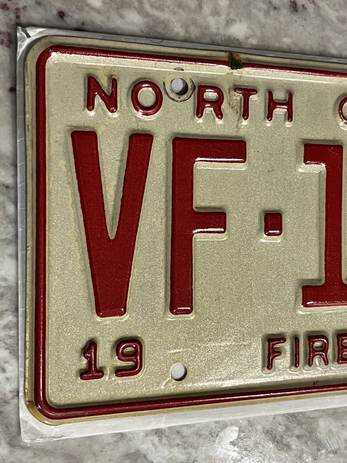 North Carolina 1981 Fireman License Plate VF1041 Volunteer