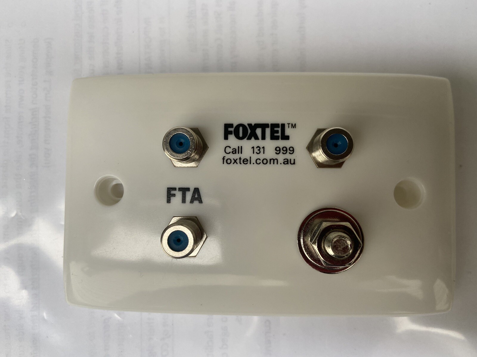 Twin Foxtel & Fta wall plate with earth lead eBay