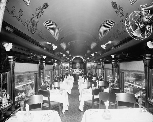 Dining car, D.L. & W. R.R. Delaware, Lackawanna and Western Railroad 5 x 7 Photo