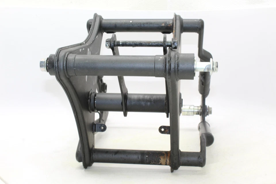 2008 Kawasaki Vulcan 900 Vn900c Custom Rear Swingarm Suspension Arm - Image 2 of 4