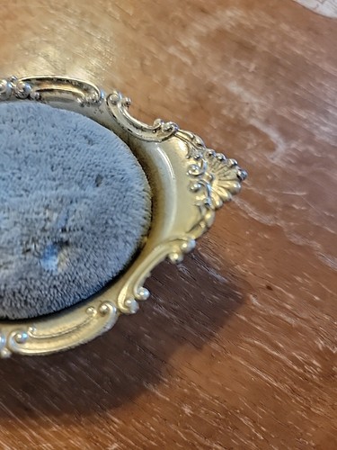 Cuscino spilla antico Gorham argento sterling e velluto #4780 - Foto 3 di 12
