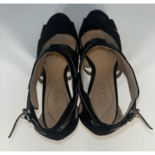 Guess suede heels