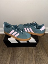 Adidas Women's VL Court 3.0 Sneaker Size 10 Green Suade  Pink Strips Low Top