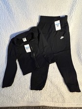 NIKE KIDS Medium Sweat Suit 10/12