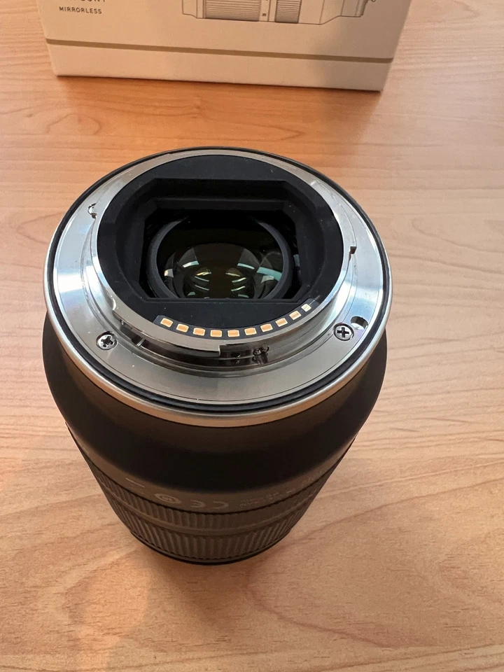Tamron 17-28mm f/2,8 Di III RXD Objektiv - Sony E-mount Vollformat OVP - Bild 3 von 4