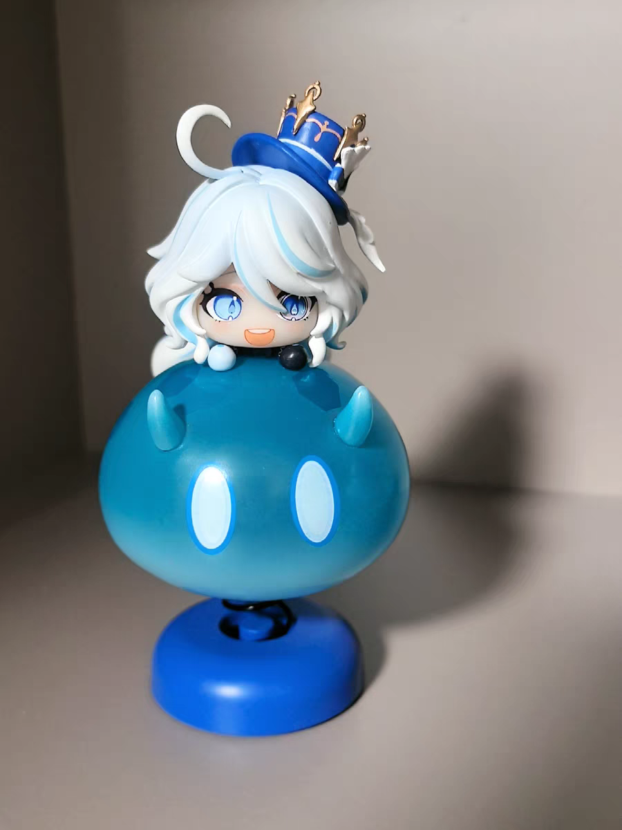 Anime Genshin Impact Furina Shake Head Toy Action Figures Mini