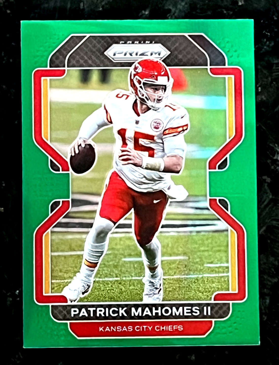 Patrick Mahomes II 2021 Panini Prizm Green Parallel Kansas City Chiefs #190