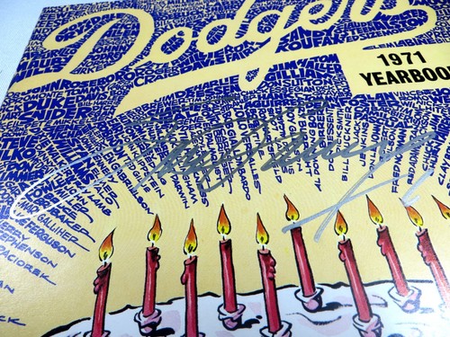 Steve Garvey Signed Autographed Magazine Dodgers 1971 Yearbook JSA WB736895 - Picture 2 of 4