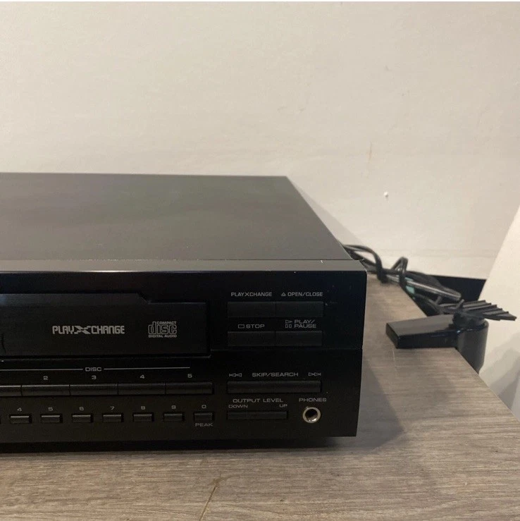 Yamaha CDC-755 Sonido Natural Compacto Reproductor de 5 Discos Probado Funciona Sin Control Remoto Foto 4 de 4