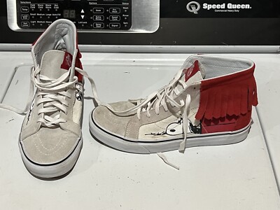 Size 8.5 Mens - 10 Womens- VANS Sk8 Hi Mix Peanuts Charlie Brown Snoopy Skating