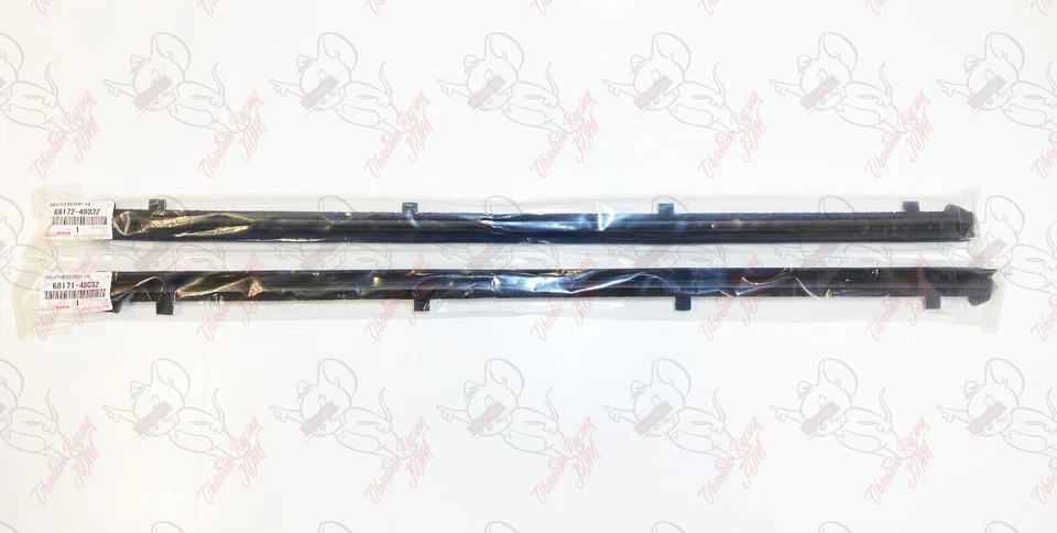 Juego Lexus Genuino RX400H RX330 RX350 RESISTENTE A LA INTEMPERIE PUERTA DELANTERA INTERIOR DIESTRO IZQUIERDO Foto 4 de 4