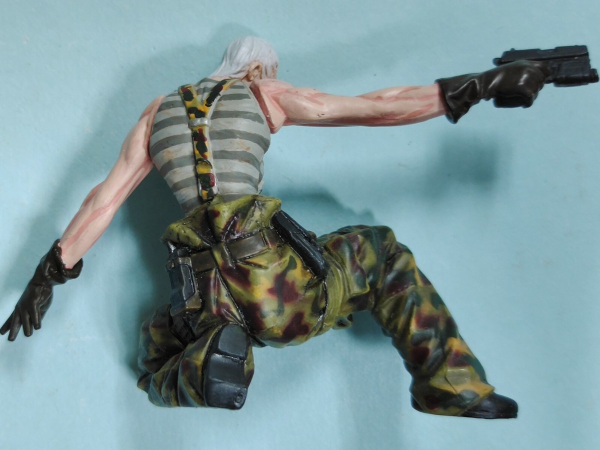 Konami Metal Gear Solid 2 Trading Figure Sons of Liberty Olga