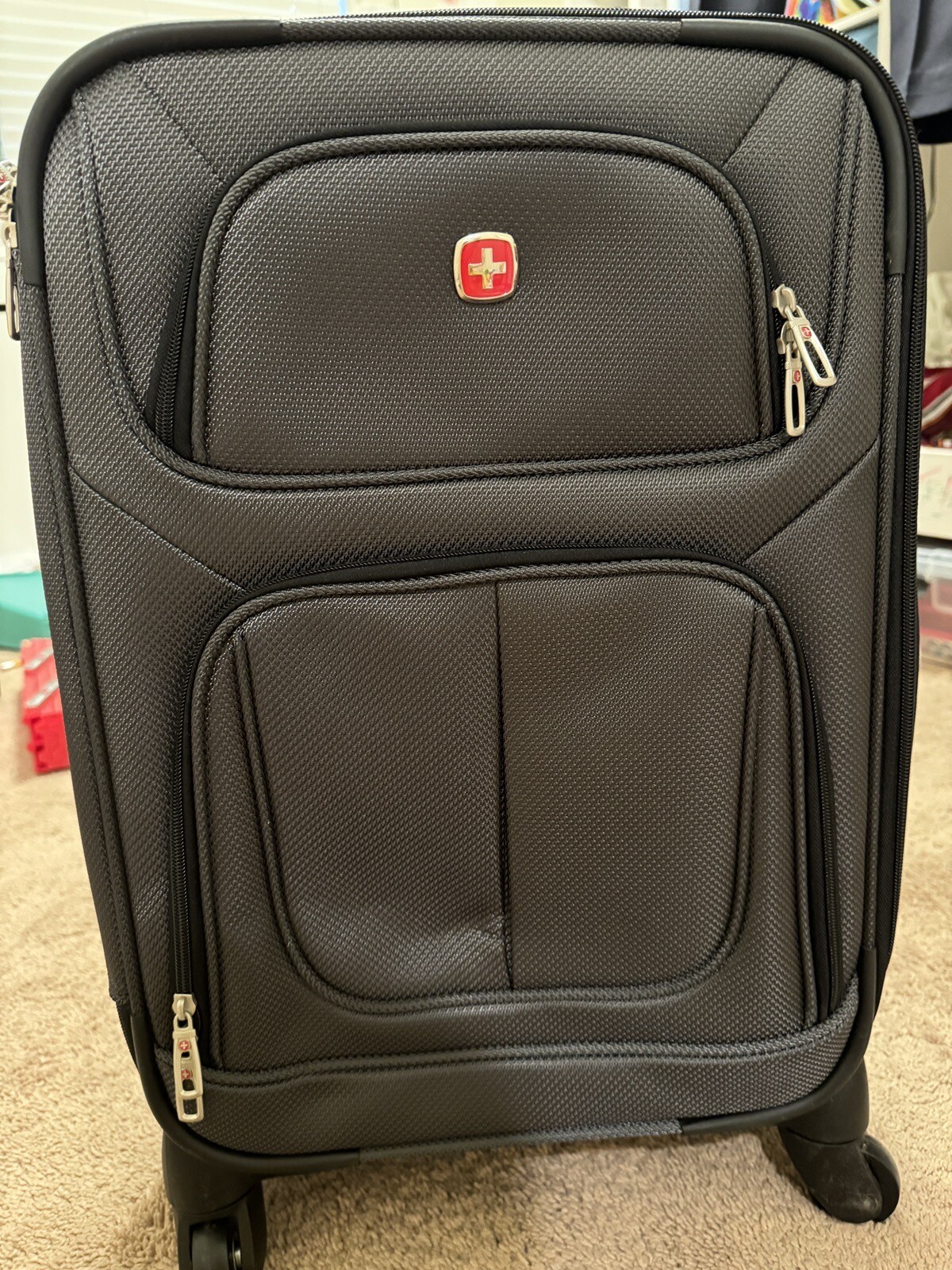 SwissGear Sion Softside Expandable Roller Luggage, Dark Grey, CarryOn