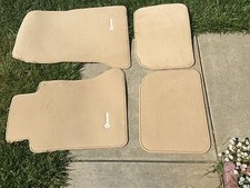 (1988-1995) Mercedes-Benz W124 FLOOR MAT MATS E320 300E E420 400E E500 500E TAN