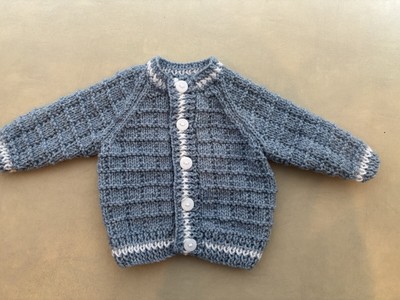 handgestrickte Baby Strickjacken 3-6 Monate