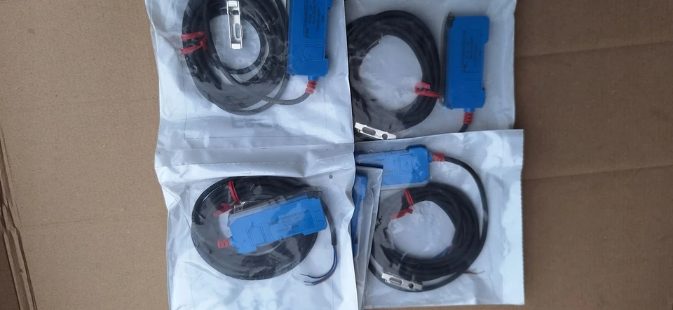 Amplificateur à fibre optique F&C FF-403P Fiber Amplifier Series 1 pièce  - Photo 3/3