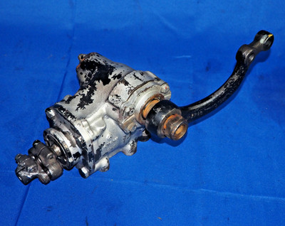 72-85 Mercedes R107 C107 380SL 450SL Power Steering Gear Box Linkage Pitman Arm